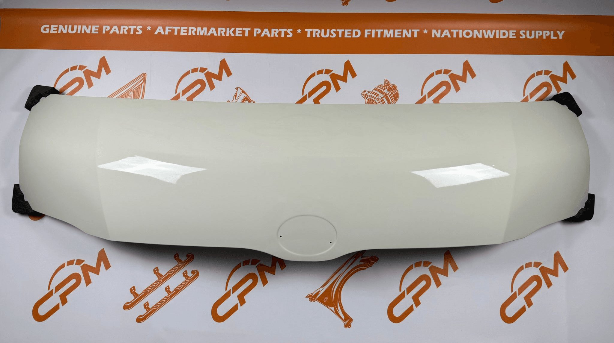 TOYOTA HIACE H200 2005-2020 FRONT HOOD - NARROW BODY - WHITE PAINTED