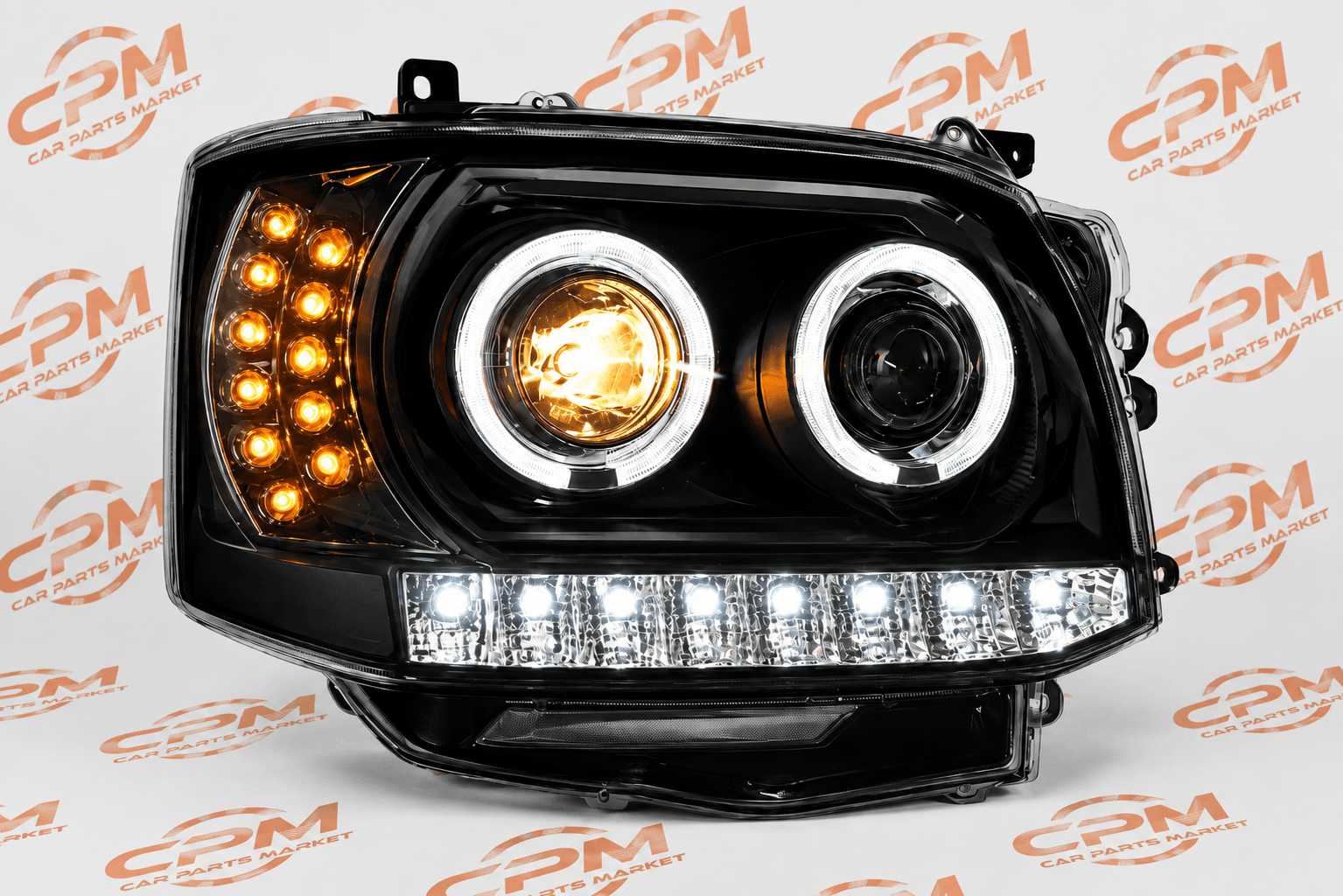 TOYOTA HIACE H200 LED HEAD LIGHT - RH